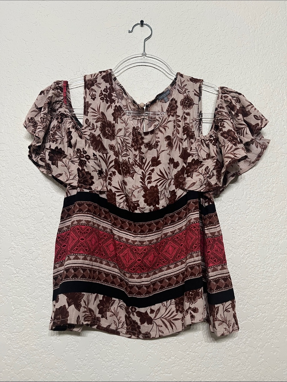 Charlotte Russe Women’s Large Burgundy & Beige Floral Cold-Shoulder Blouse
